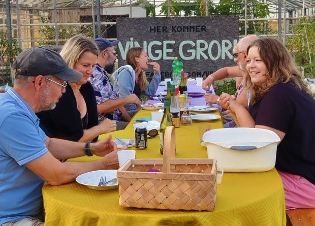 Vinge Gror afholder fællesspisning